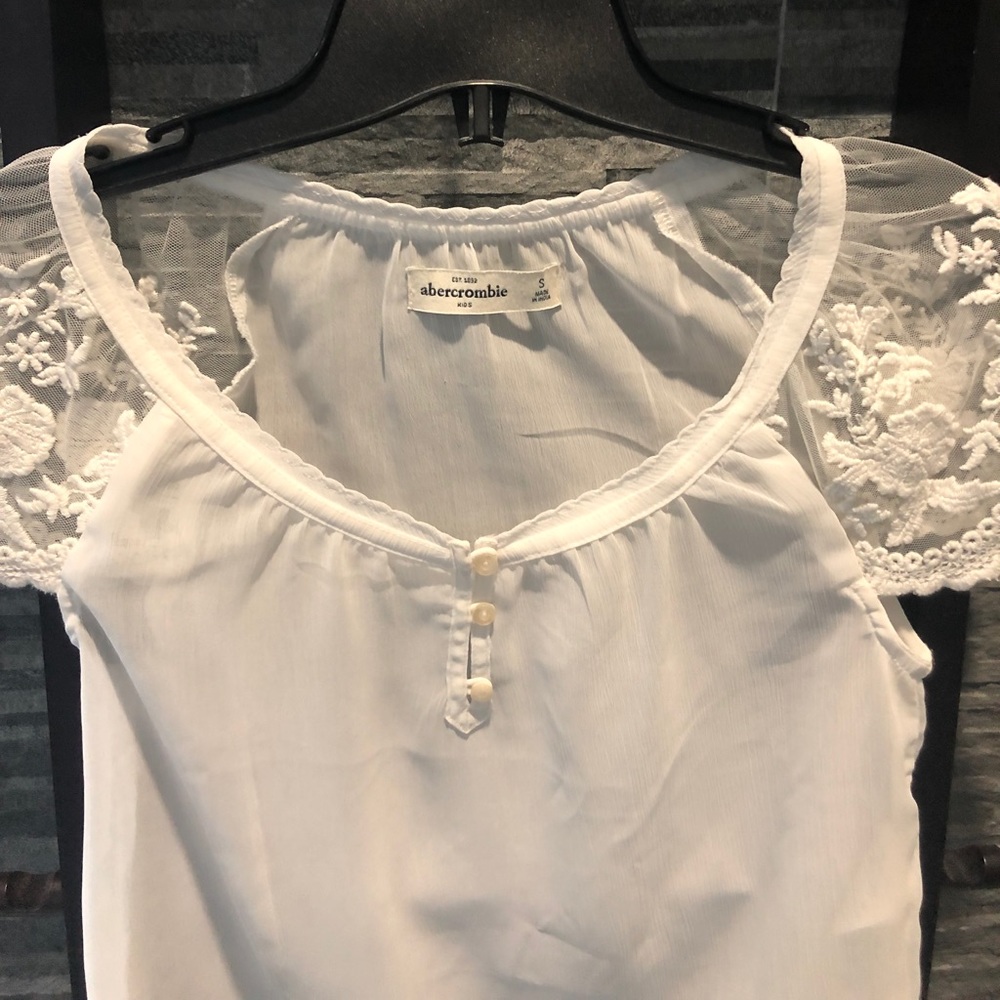NWOT Abercrombie Kids Sheer Lace Top - Picture 6 of 7